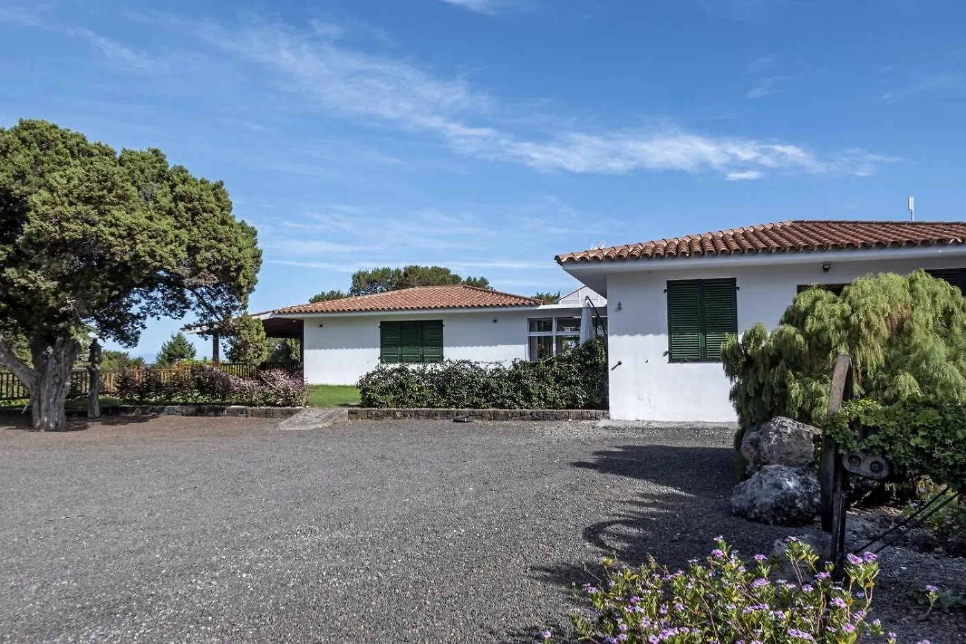 Las Sabinas Villa - El Guincho, Garachico Garachico